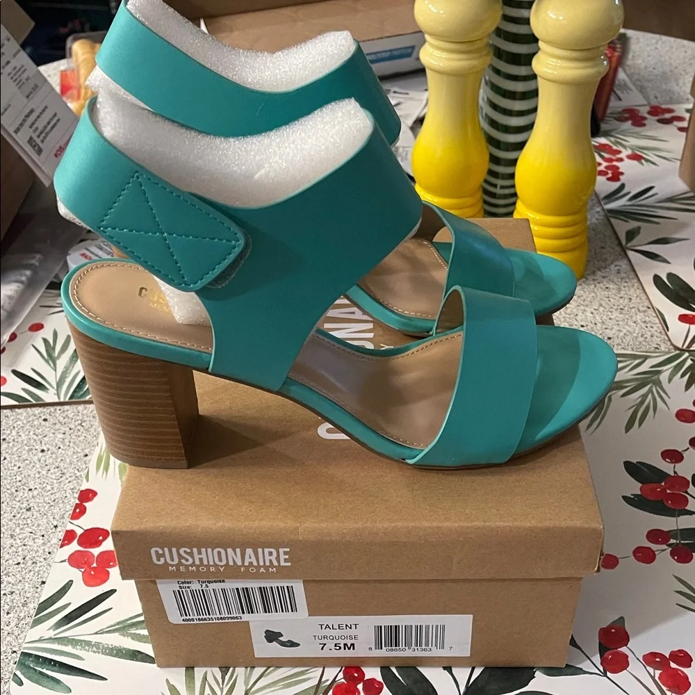 Cushionaire Turquoise Heels for Women NEW